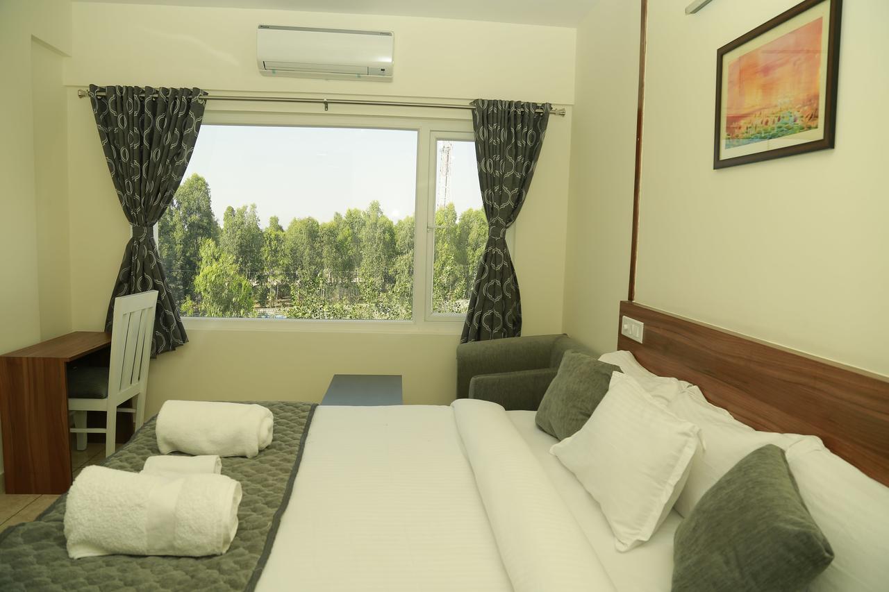 Silicon Inn Hotel Bangalore Airport Devanahalli Bagian luar foto